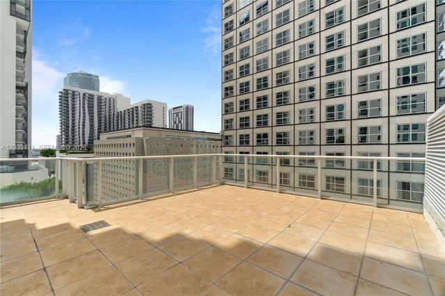 300 S Biscayne Boulevard T1411, Miami, FL 33131