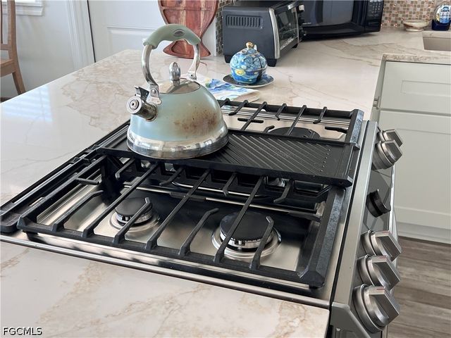 3620 Emerald AVE, St James City, FL 33956