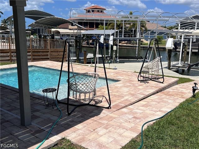 3620 Emerald AVE, St James City, FL 33956