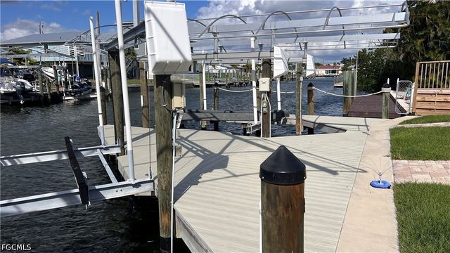 3620 Emerald AVE, St James City, FL 33956