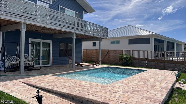 3620 Emerald AVE, St James City, FL 33956