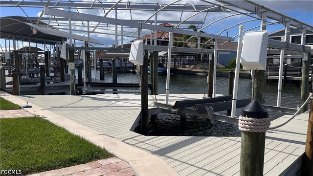 3620 Emerald AVE, St James City, FL 33956