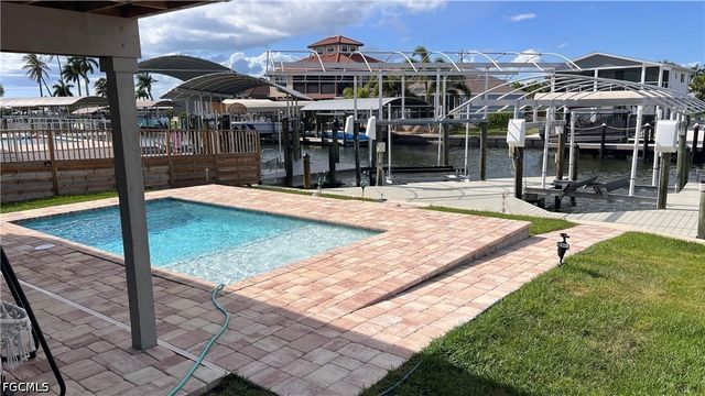3620 Emerald AVE, St James City, FL 33956