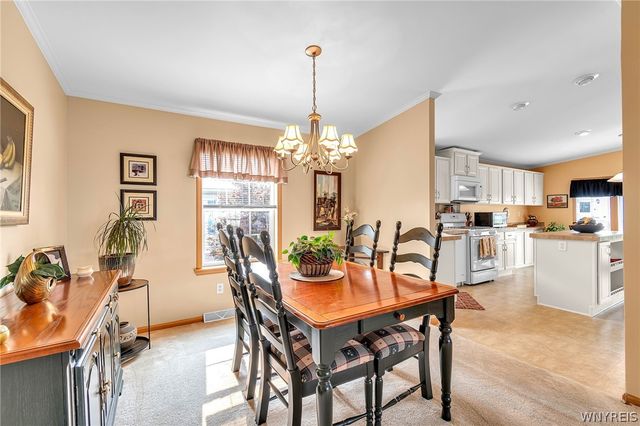 9834 Tottenham Avenue, Clarence, NY 14031