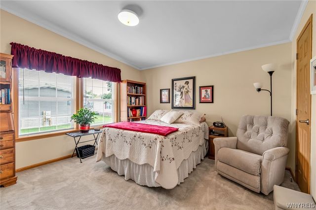 9834 Tottenham Avenue, Clarence, NY 14031