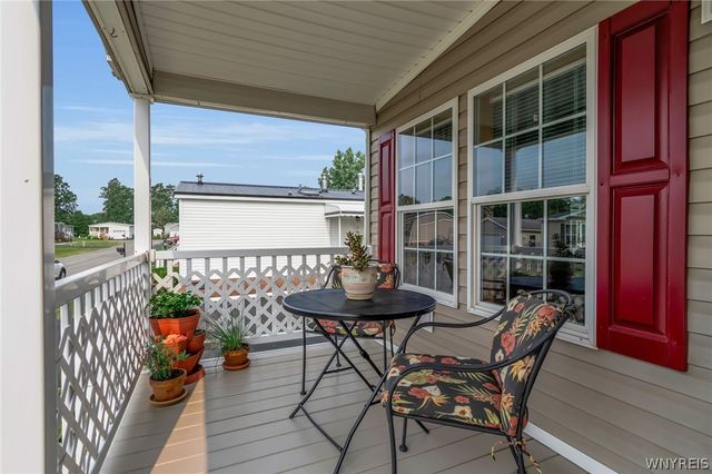 9834 Tottenham Avenue, Clarence, NY 14031