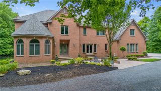 10 Pond Meadow Drive, Minetto, NY 13126