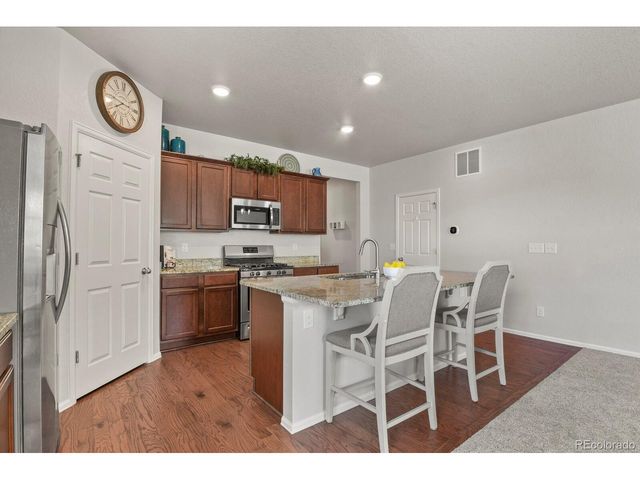 5907 Point Rider Cir, Castle Rock, CO 80104