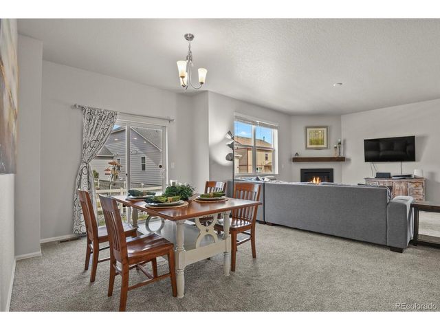 5907 Point Rider Cir, Castle Rock, CO 80104