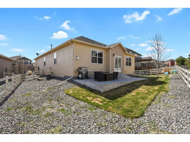 5907 Point Rider Cir, Castle Rock, CO 80104