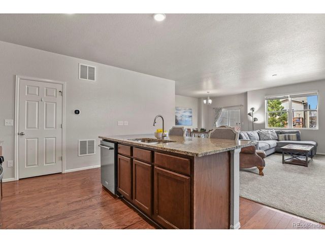 5907 Point Rider Cir, Castle Rock, CO 80104