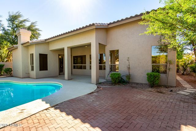 1880 E Dava Drive, Tempe, AZ 85283