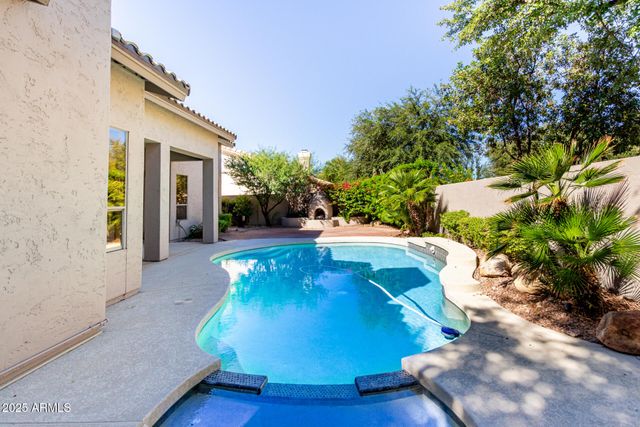 1880 E Dava Drive, Tempe, AZ 85283