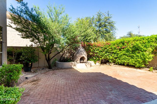 1880 E Dava Drive, Tempe, AZ 85283