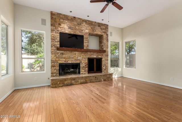 1880 E Dava Drive, Tempe, AZ 85283