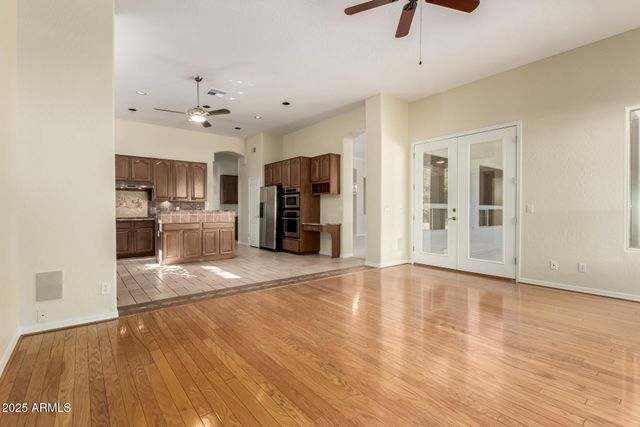 1880 E Dava Drive, Tempe, AZ 85283