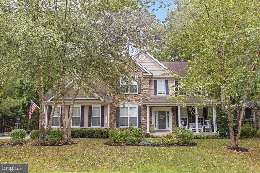 11215 LORD BALTIMORE DR, Swan Point, MD 20645
