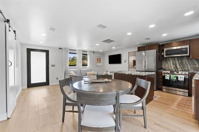 8835 W PATTERSON STREET, Tampa, FL 33615