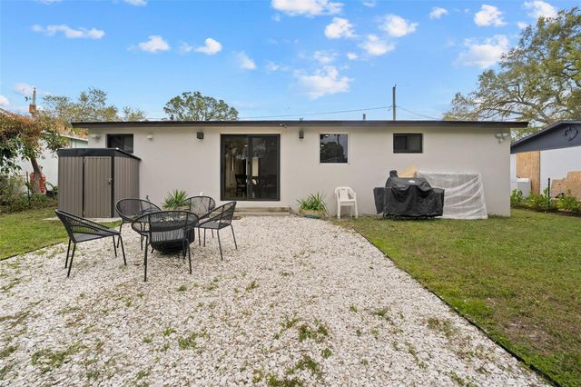 8835 W PATTERSON STREET, Tampa, FL 33615