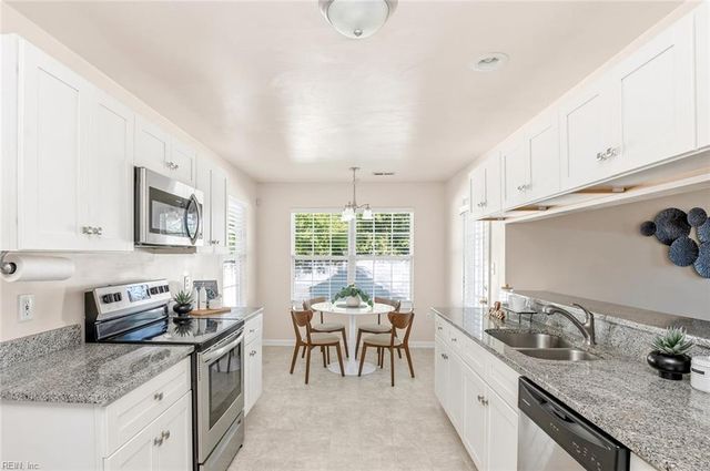 3602 Halter CV, Suffolk, VA 23435