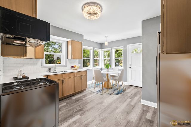 624 W 103rd Street, Chicago, IL 60628