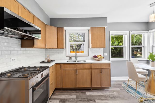 624 W 103rd Street, Chicago, IL 60628