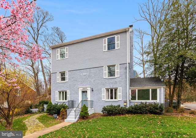 2400 S ARLINGTON RIDGE RD, Arlington, VA 22202