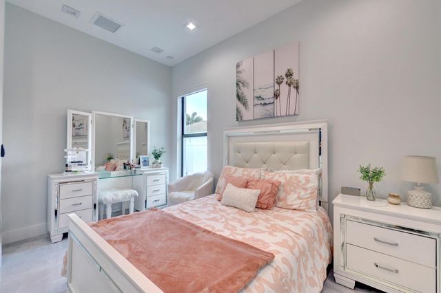 3291 SE West Snow Road, Port St Lucie, FL 34984