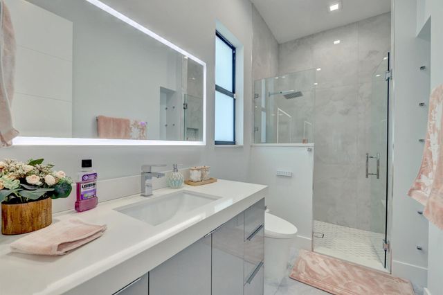 3291 SE West Snow Road, Port St Lucie, FL 34984