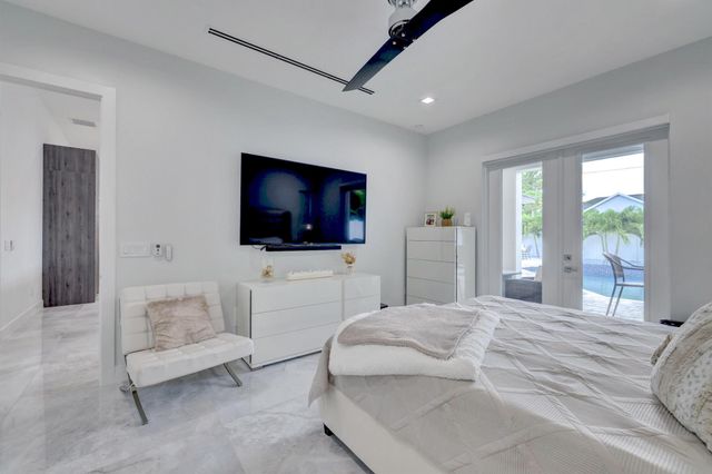 3291 SE West Snow Road, Port St Lucie, FL 34984