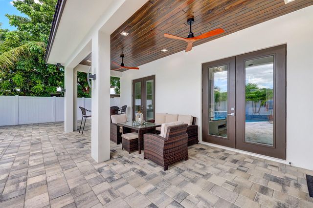 3291 SE West Snow Road, Port St Lucie, FL 34984