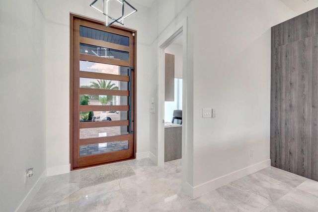 3291 SE West Snow Road, Port St Lucie, FL 34984