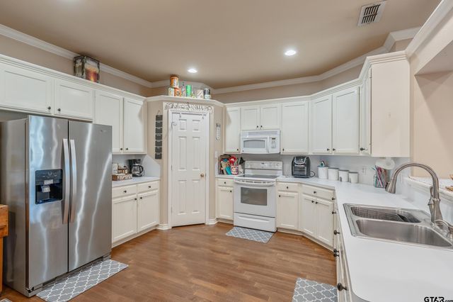 315 COUNTY RD 3660, Hawkins, TX 75765