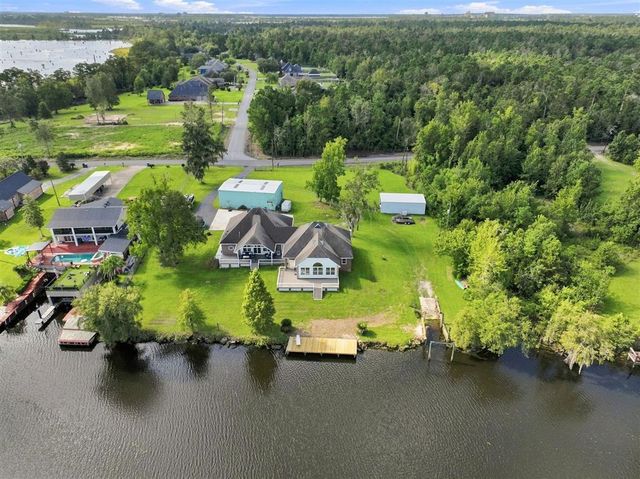 1127 Baker Road, Westlake, LA 70669