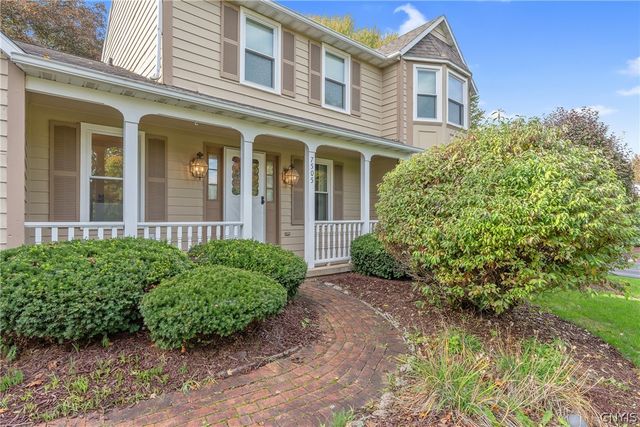 7505 Overland Drive, Clay, NY 13212
