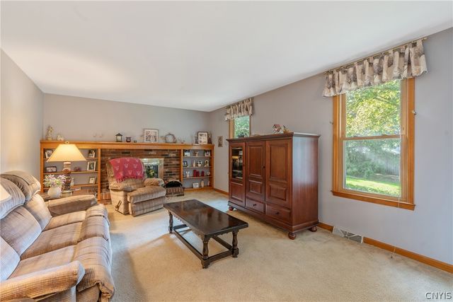 7505 Overland Drive, Clay, NY 13212