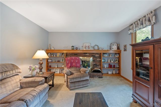 7505 Overland Drive, Clay, NY 13212