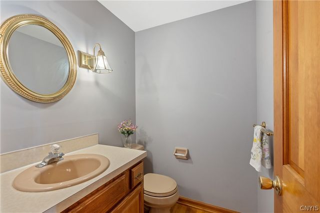 7505 Overland Drive, Clay, NY 13212