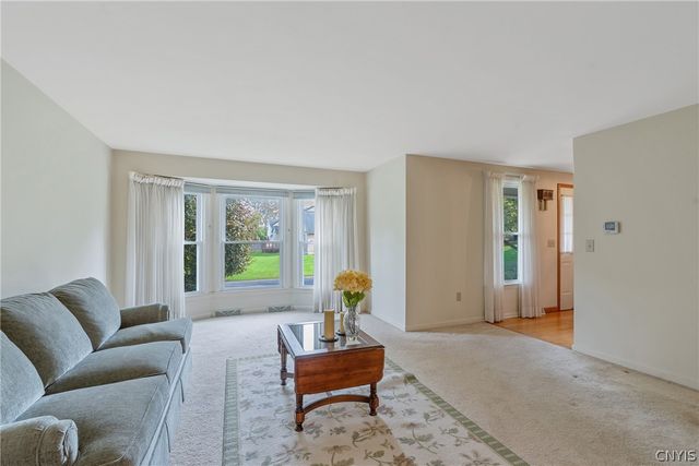 7505 Overland Drive, Clay, NY 13212