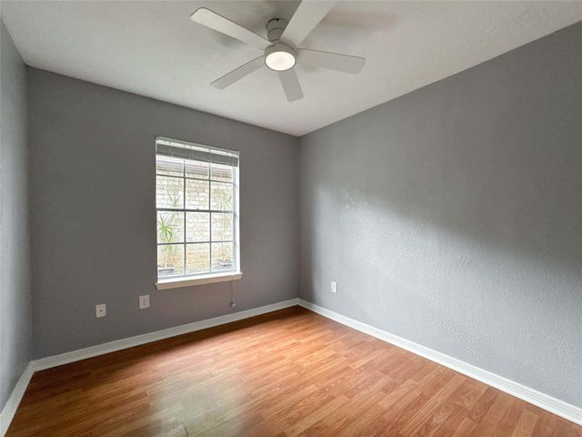 16915 Tibet Road, Friendswood, TX 77546