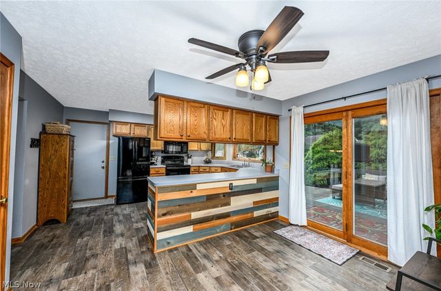 829 Dan Avenue, Canal Fulton, OH 44614