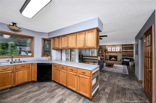 829 Dan Avenue, Canal Fulton, OH 44614