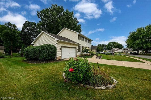 829 Dan Avenue, Canal Fulton, OH 44614