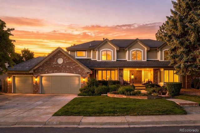 2224 S Queen Street, Lakewood, CO 80227