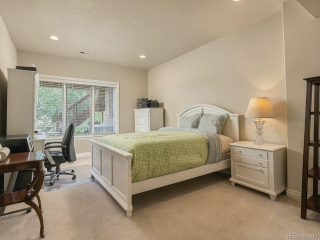 2224 S Queen Street, Lakewood, CO 80227