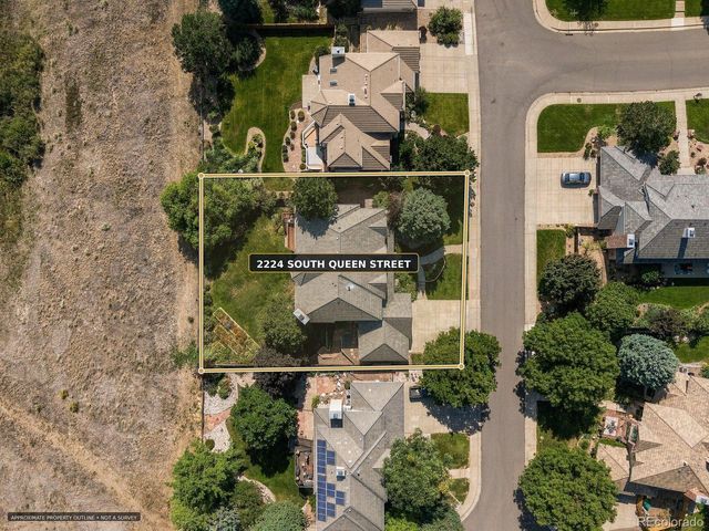 2224 S Queen Street, Lakewood, CO 80227