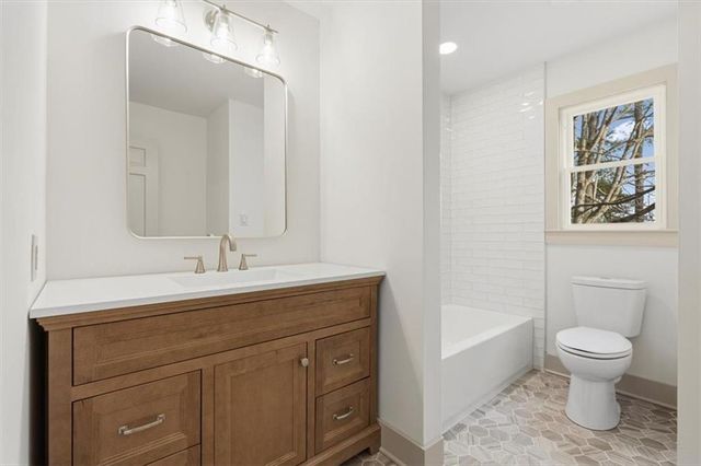 49 Apache SW Trail, Cartersville, GA 30120