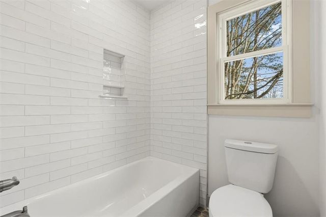 49 Apache SW Trail, Cartersville, GA 30120