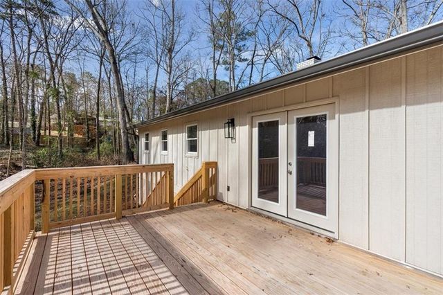 49 Apache SW Trail, Cartersville, GA 30120