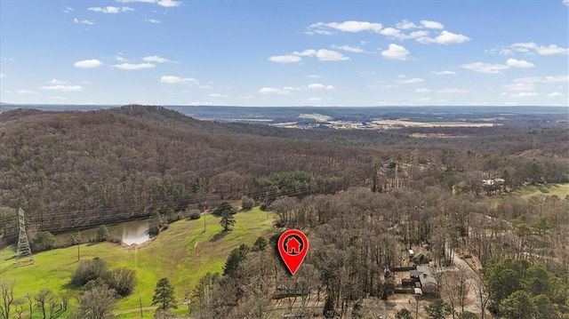 49 Apache SW Trail, Cartersville, GA 30120